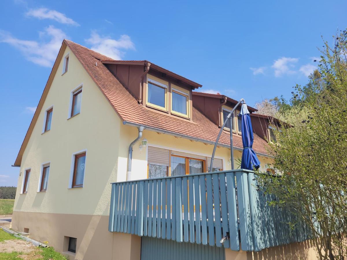 Meingaestehaus Im Fraenkischen Seenland Apartment